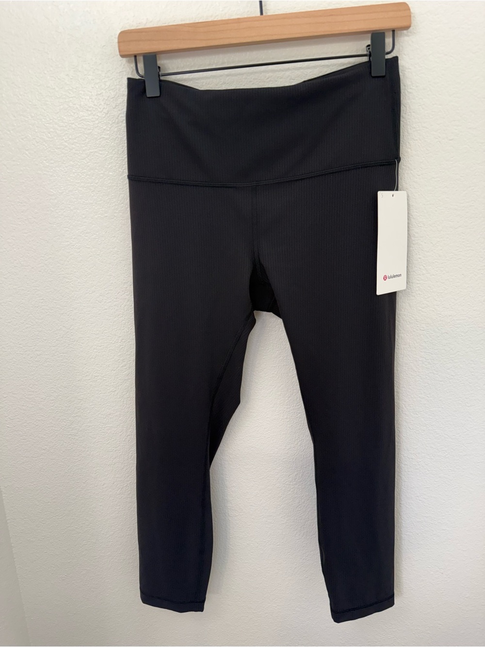 NWT Lululemon Wunder Train Ribbed HR Tight 23" Size 8 Black